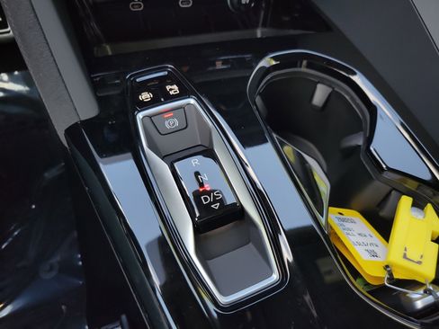 New 2026 Audi SQ5 Premium Plus image 26