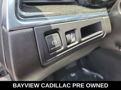 Used 2021 Cadillac XT5 Premium Luxury FWD image 26