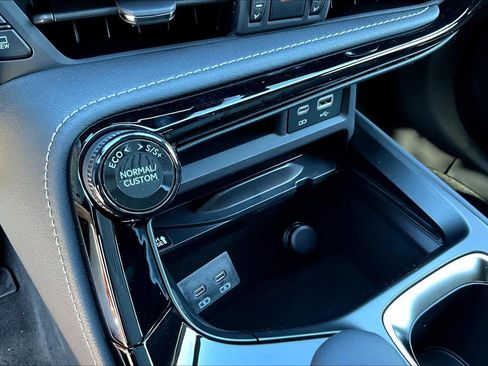 New 2026 Lexus NX 450h+ F Sport image 14