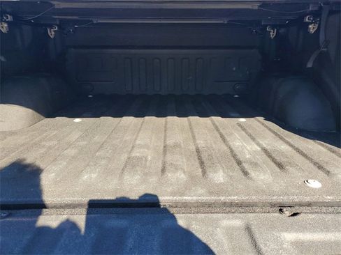 Used 2019 Ford F150 Lariat image 8