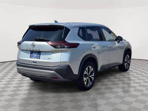 Used 2023 Nissan Rogue SV FWD image 8