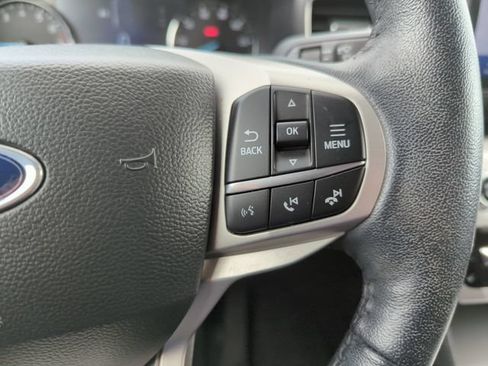 Certified 2023 Ford Explorer XLT w/ Equipment Group 202A AWD/4WD image 39