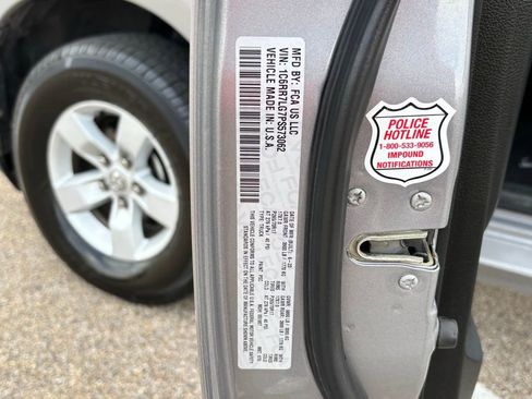 Used 2023 RAM 1500 Classic SLT w/ Trailer & Traction Group image 27