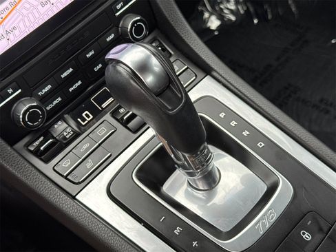 Used 2018 Porsche 718 Cayman GTS image 22