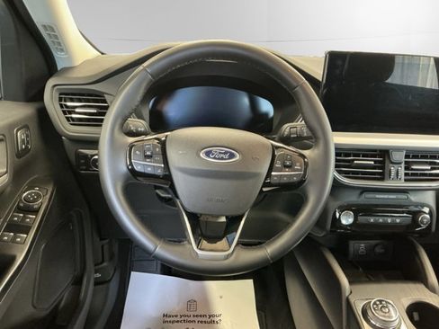 Certified 2025 Ford Escape Platinum AWD/4WD image 12