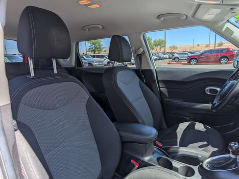 Used 2017 Kia Soul + w/ Designer's Package FWD image 24