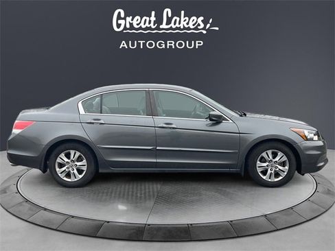 Used 2011 Honda Accord LX-P image 6