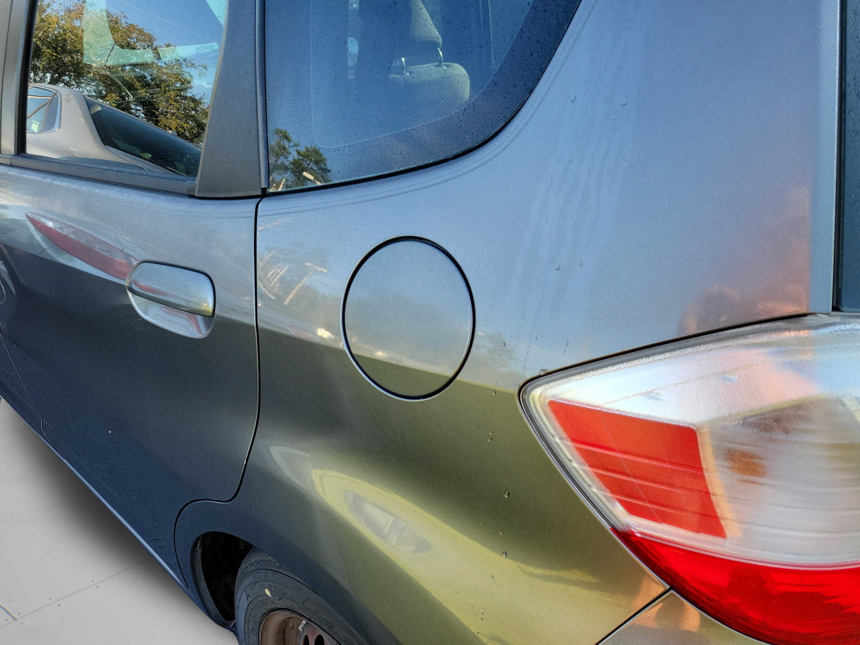 Used 2012 Honda Fit image 25