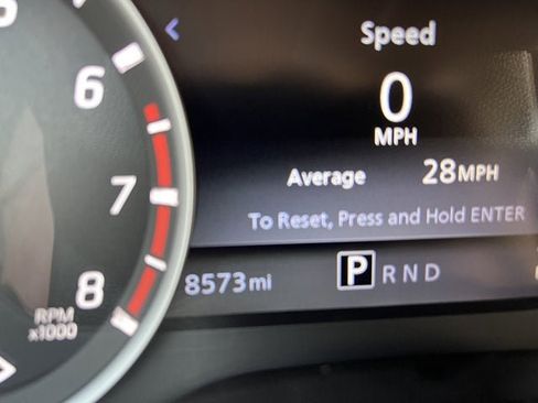 Certified 2024 Nissan Titan SV w/ SV Convenience Package image 11