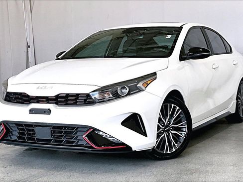 Used 2023 Kia Forte GT-Line w/ GT-Line Premium Package image 12