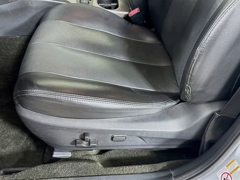 Used 2014 Subaru Outback 3.6R Limited w/ Moonroof Package image 22