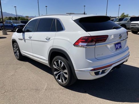 Used 2021 Volkswagen Atlas Cross Sport SEL R-Line image 9