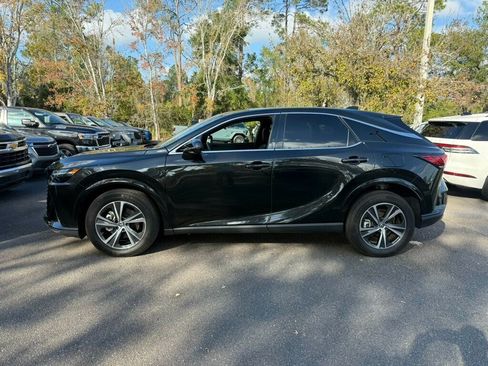 Used 2024 Lexus RX 350 FWD image 2