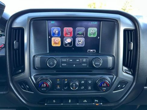 Used 2018 Chevrolet Silverado 1500 LT w/ True North Edition AWD/4WD image 17