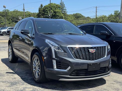 Certified 2023 Cadillac XT5 Premium Luxury AWD/4WD image 4
