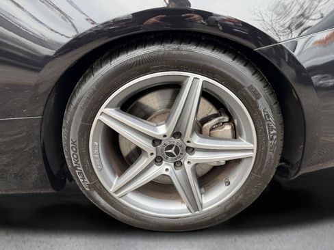 Used 2018 Mercedes-Benz E 400 E 400 image 19