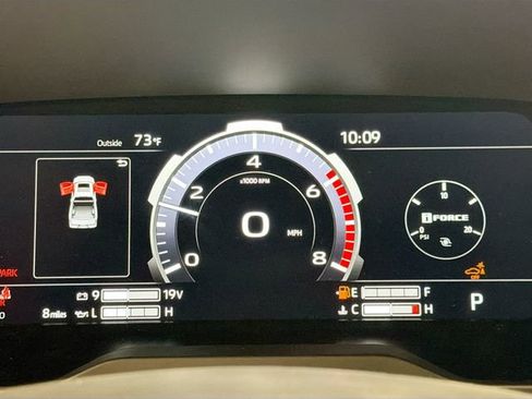 New 2026 Toyota Tundra Platinum AWD/4WD image 11
