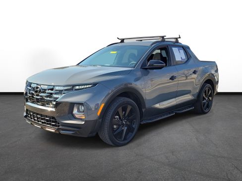 Used 2023 Hyundai Santa Cruz Night w/ Cargo Package image 2