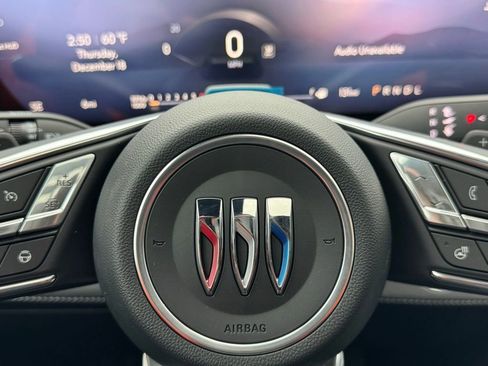 New 2026 Buick Enclave Avenir w/ Super Cruise Package image 24