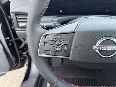 New 2026 Nissan Sentra SR w/ Floor Mat Package FWD image 15
