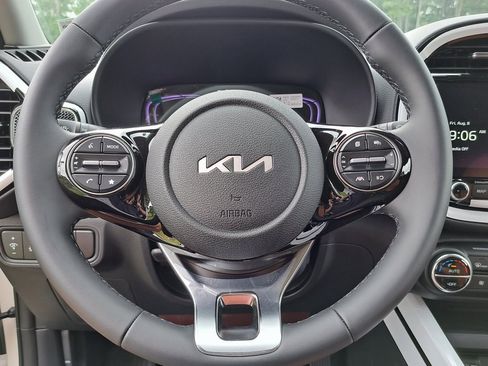 New 2025 Kia Soul EX image 8