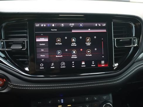 Used 2022 Dodge Durango SRT w/ Technology Group AWD/4WD image 16