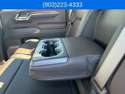Used 2025 GMC Sierra 1500 Denali AWD/4WD image 44