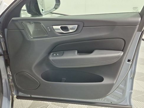 Certified 2024 Volvo XC60 T8 Plus w/ Protection Package Premier AWD/4WD image 20