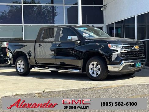 Used 2026 Chevrolet Silverado 1500 LT w/ Protection Package RWD image 1