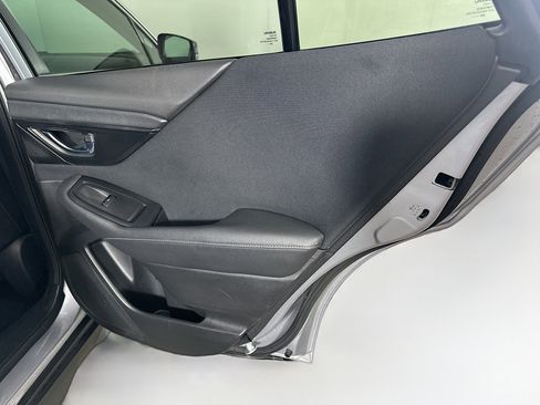 Used 2025 Subaru Outback Premium image 30