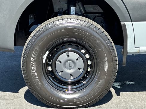 New 2026 Mercedes-Benz Sprinter 2500 image 25