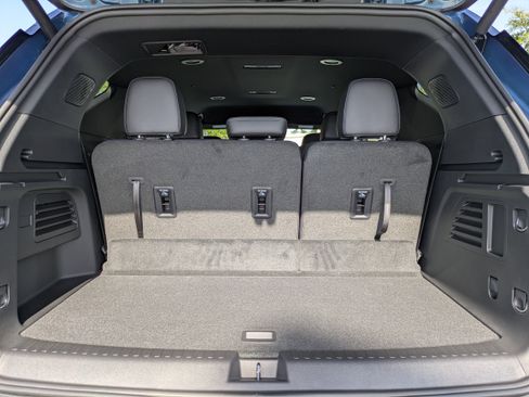 New 2026 Chevrolet Traverse LT image 7