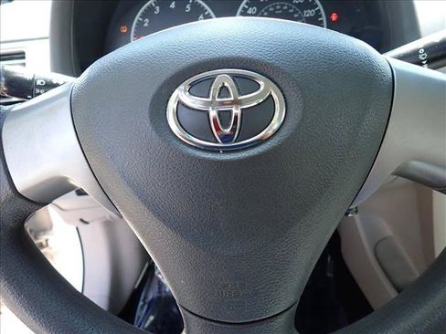 Used 2010 Toyota Corolla LE w/ All Weather Guard Pkg FWD image 12