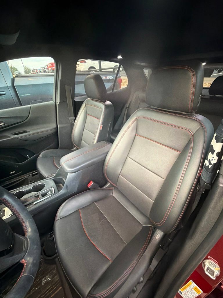 Used 2024 Chevrolet Equinox RS w/ RS Leather Package AWD/4WD image 5