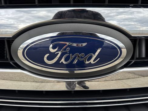 Certified 2021 Ford F350 XL w/ STX Appearance Package AWD/4WD image 13