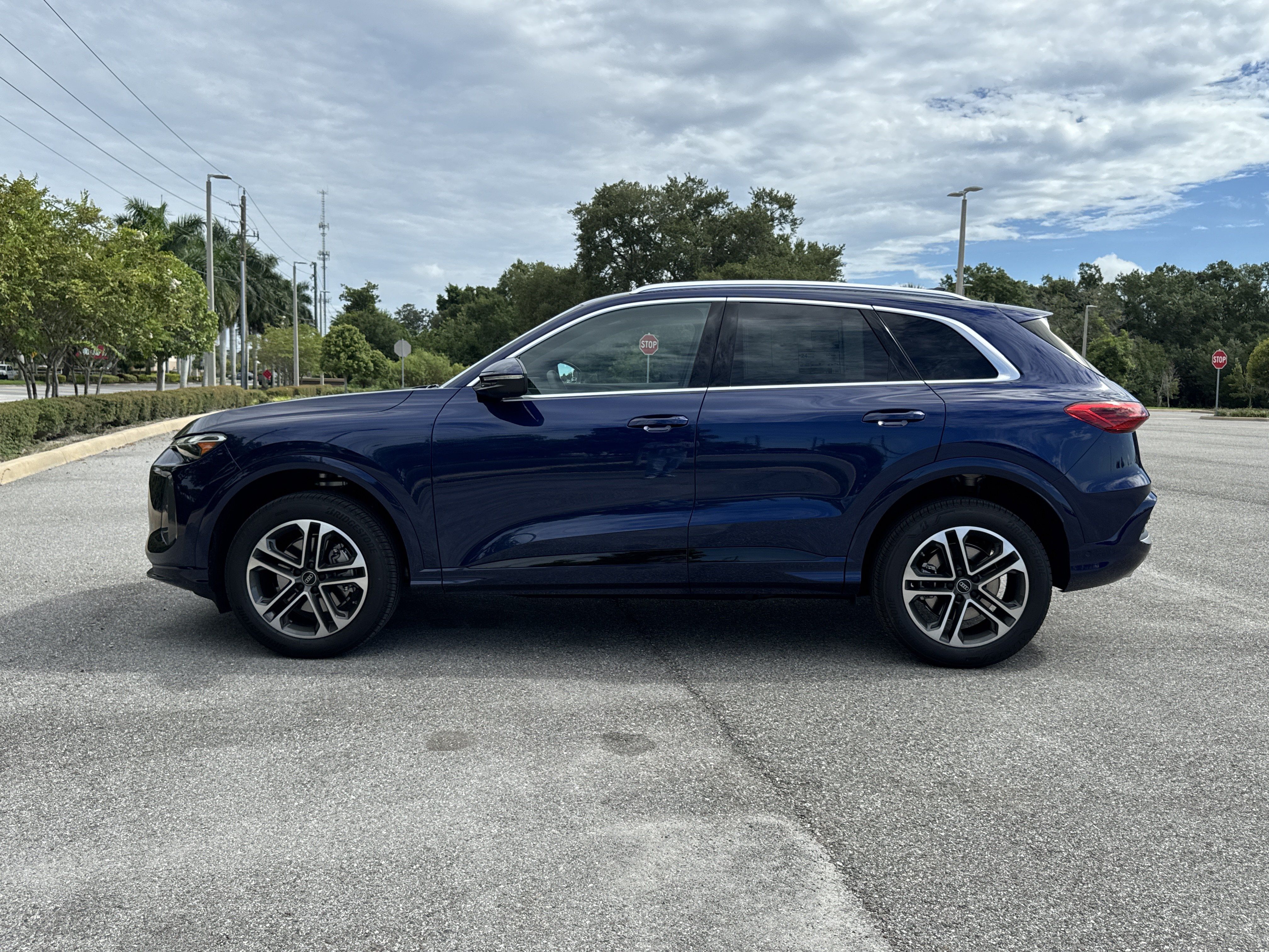New 2026 Audi Q5 Premium AWD/4WD image 7