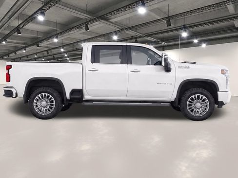 Used 2020 Chevrolet Silverado 2500 High Country w/ Z71 Off-Road Package AWD/4WD image 8