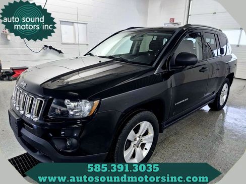 Used 2016 Jeep Compass Sport image 1