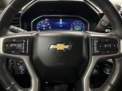 Used 2024 Chevrolet Silverado 3500 LT image 17