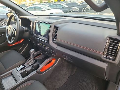 Used 2024 Nissan Frontier Pro-X w/ Technology Package image 14