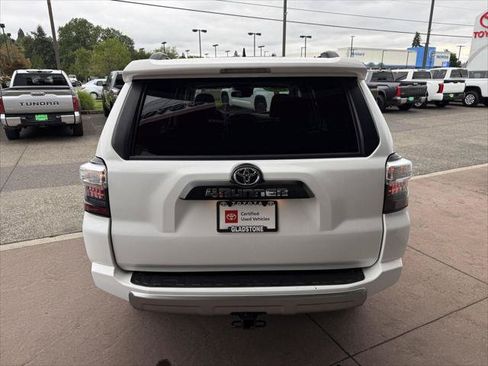Certified 2023 Toyota 4Runner TRD Off-Road Premium w/ Moonroof Package AWD/4WD image 7