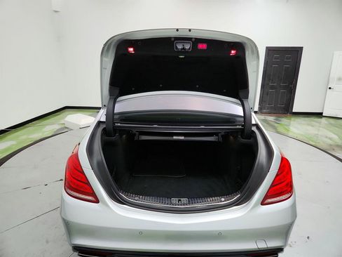 Used 2015 Mercedes-Benz S 550 4MATIC Sedan image 31