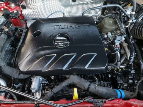 Certified 2024 Buick Encore GX Sport Touring image 28