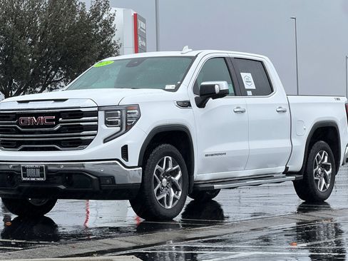 Used 2024 GMC Sierra 1500 SLT w/ SLT Premium Plus Package image 8