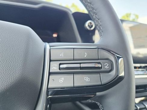 New 2026 Chevrolet Colorado Trail Boss AWD/4WD image 17