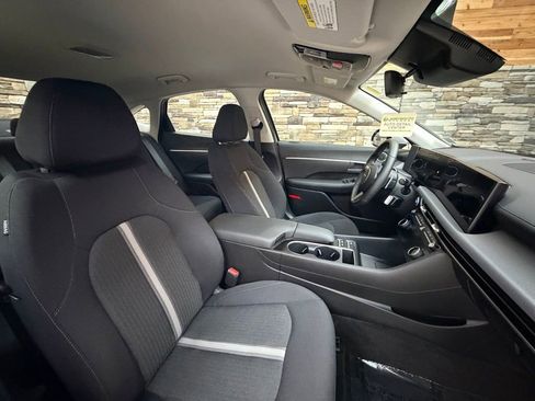Certified 2025 Hyundai Sonata SEL image 15