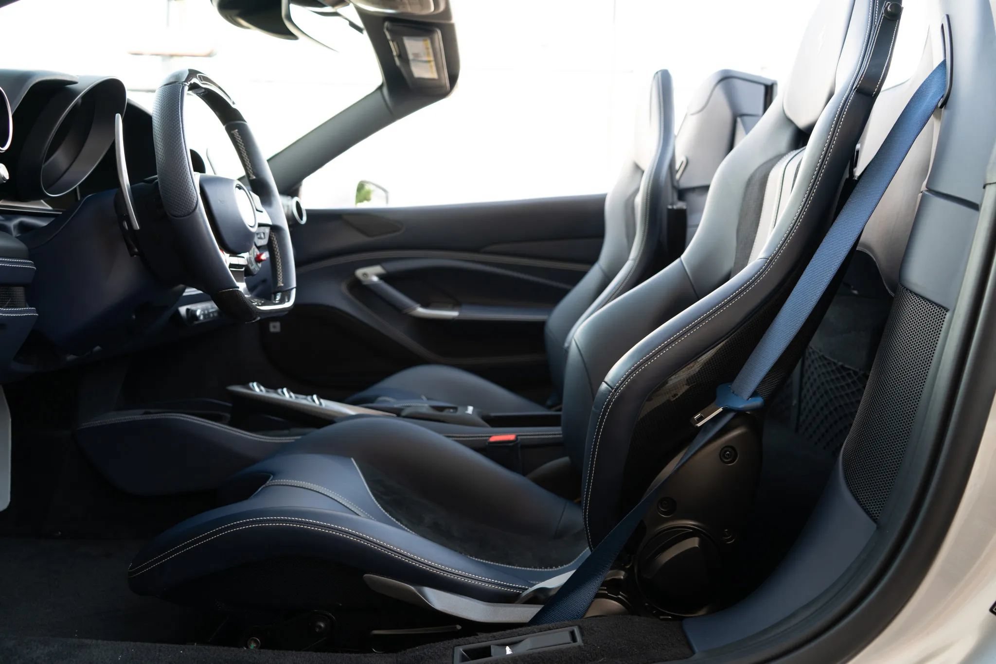 Used 2022 Ferrari F8 Tributo RWD image 65