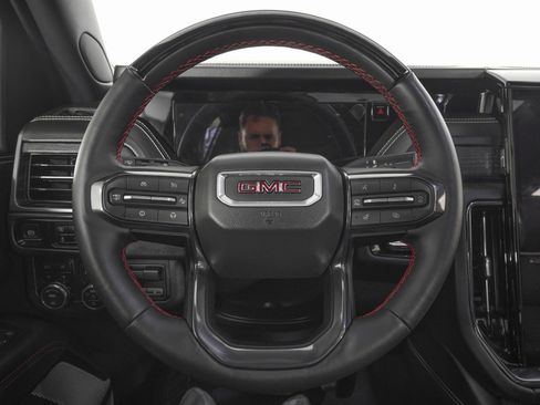 Used 2025 GMC Yukon XL AT4 Ultimate image 21