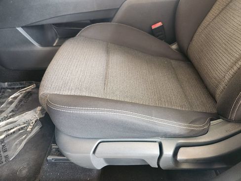 Used 2021 Nissan Rogue S FWD image 25