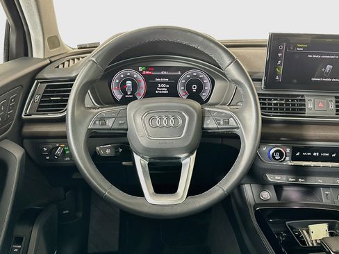 Used 2023 Audi Q5 2.0T Premium Plus AWD/4WD image 18